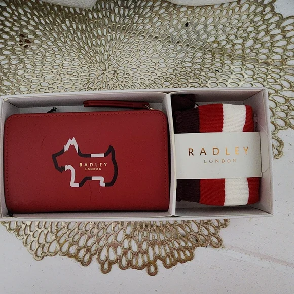 Radley London Red Wallet and Socks Set - Picture 6 of 8